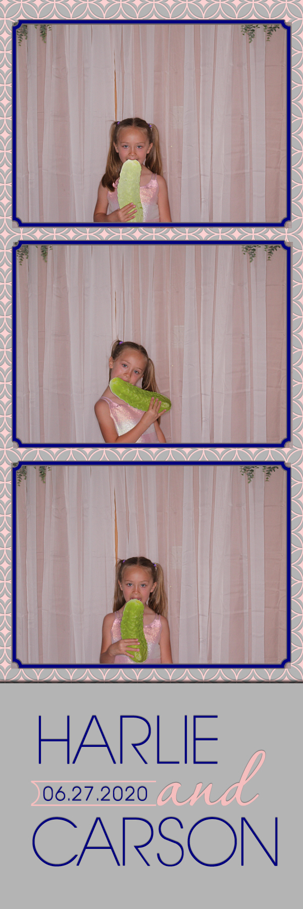 Carson and Harlie's Wedding | View more photos from the event at gallery.photoboothbillings.com/u/PhotoBoothBillings/Carson-and-Harlies-Wedding